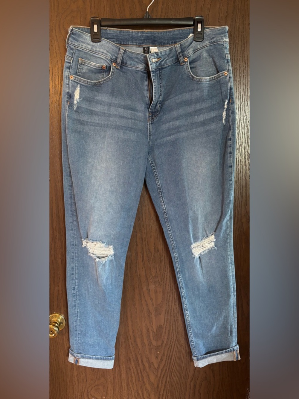 H&M Distressed Boyfriend Jeans